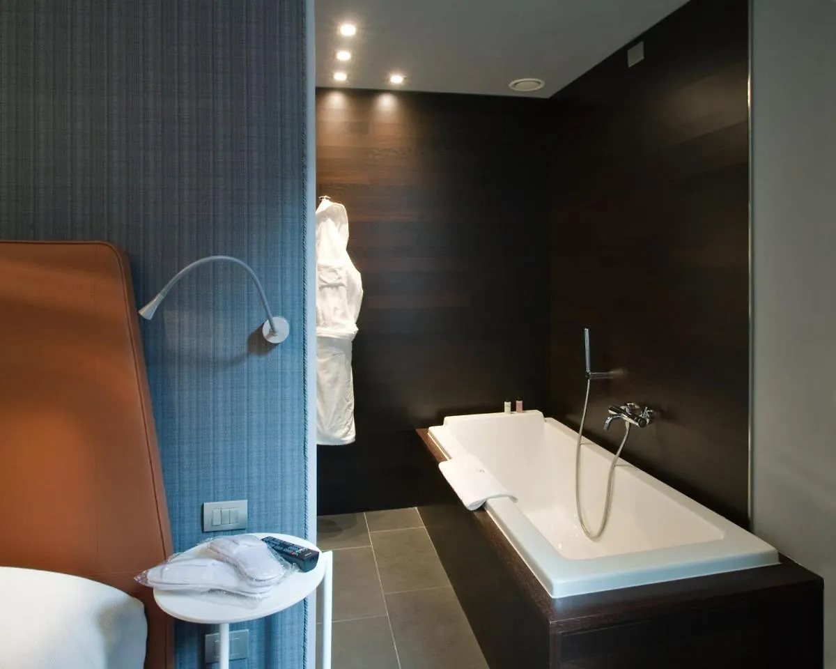 Hotel Moderno Pavia