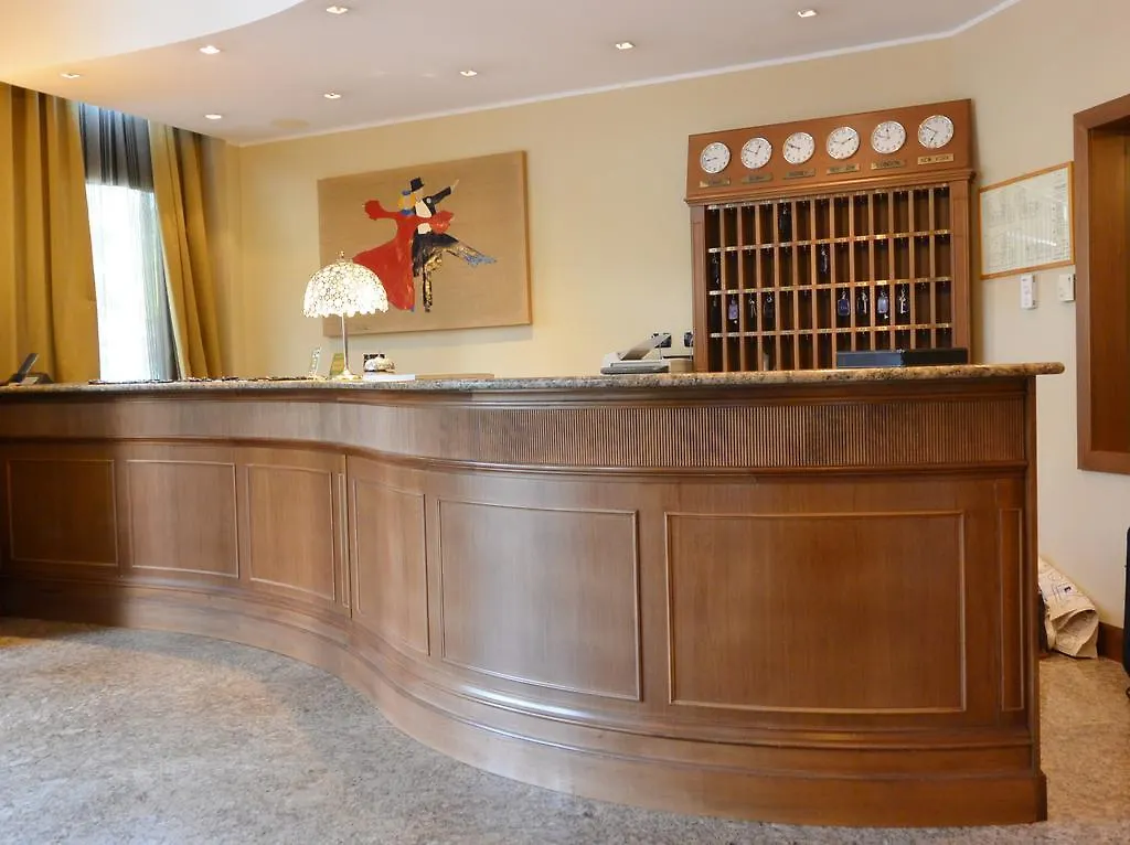Hotel Moderno Pavia Italy